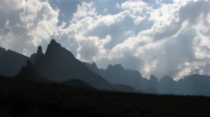 On the way to Tseki Hut (Column and Pyramid in the foreground).