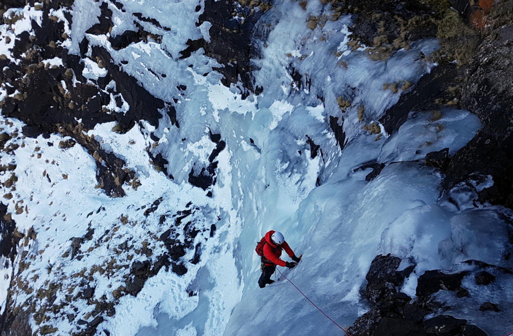 Guided Ice + Snow Climbing Courses in the Drakensberg Peak High