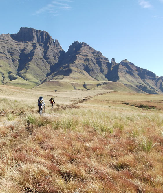 Private Guided Hikes in the Drakensberg with Peak High Mountaineering